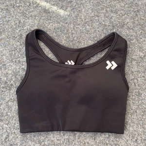 Träningstopp  - En svart träningstopp från lager 157, nyskick aldrig använd🤩