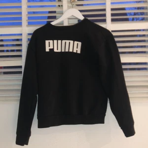 Tröja  - Puma tröja, bra skick. Kom privat för mer info❤️