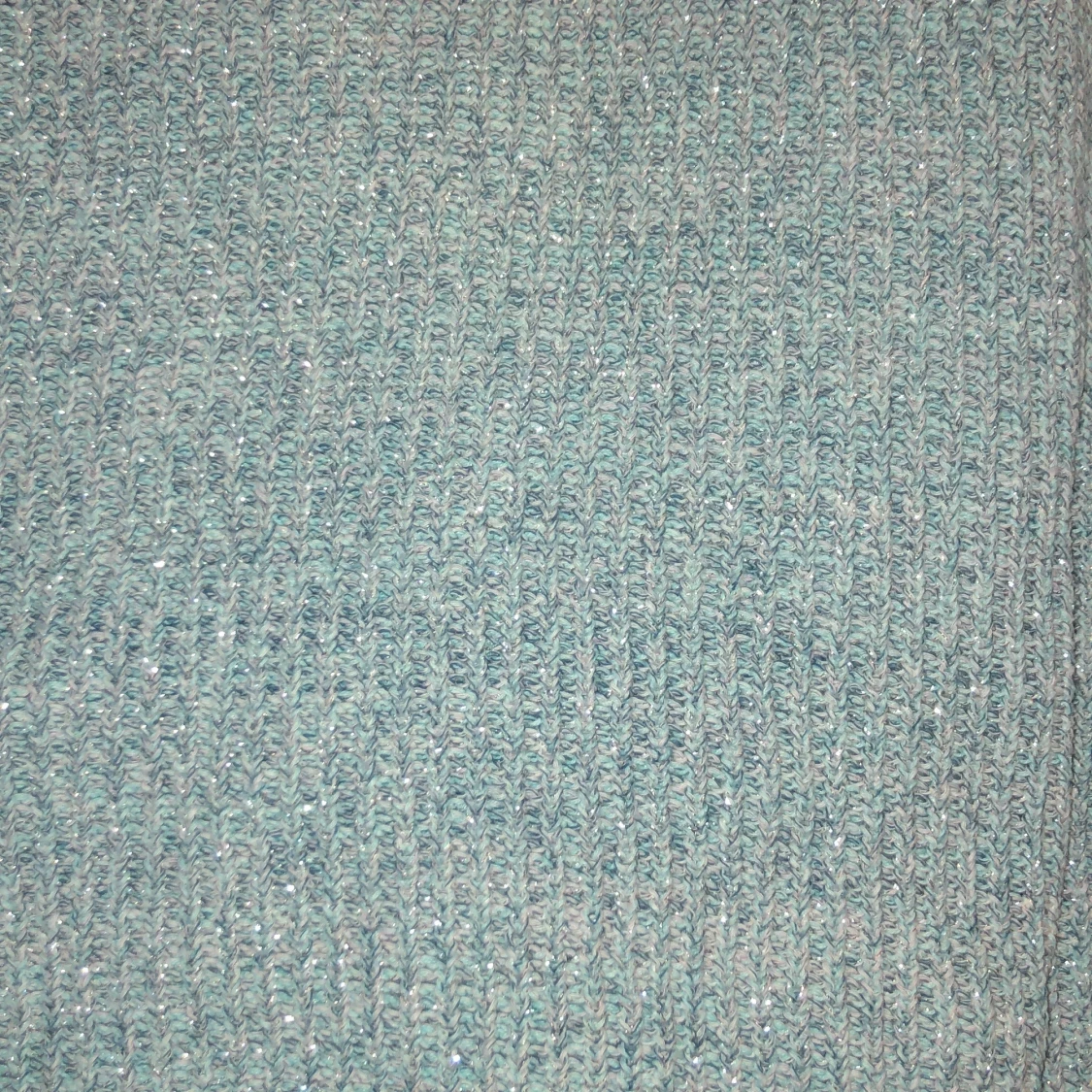 Blå/silverglittrig stickad tröja - 90