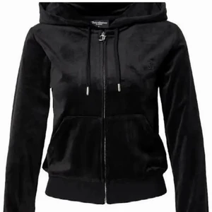 Söker juicy couture kofta - Söker endast juicy couture koftan! Pris spelar ingen roll. Söker storlek xxs-s