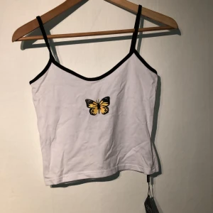 Linne strl S - Sött linne köpt från SHEIN. Aldrig använd och prislapp kvar pga för liten för mig.