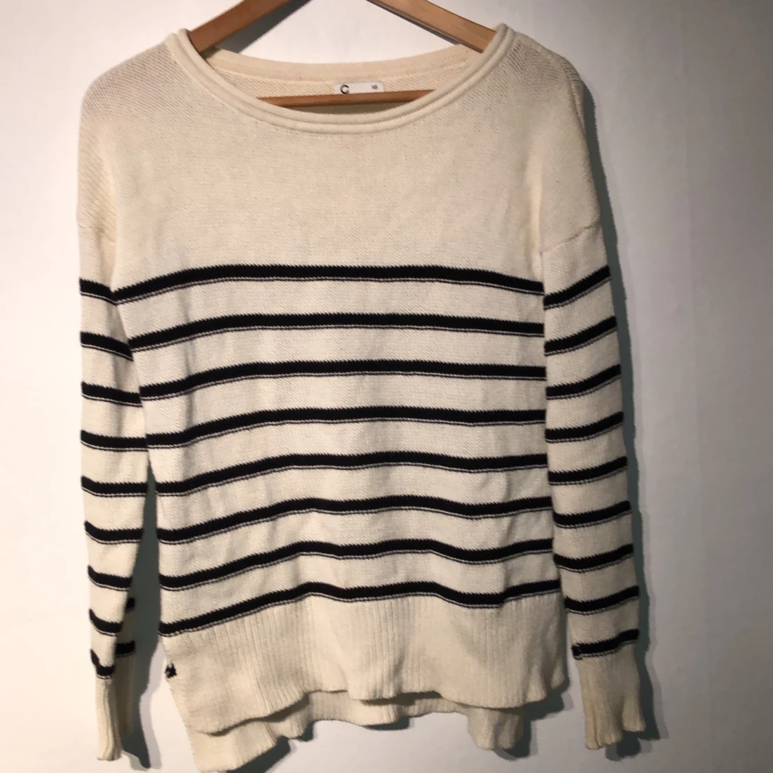 Stickad kofta strl S