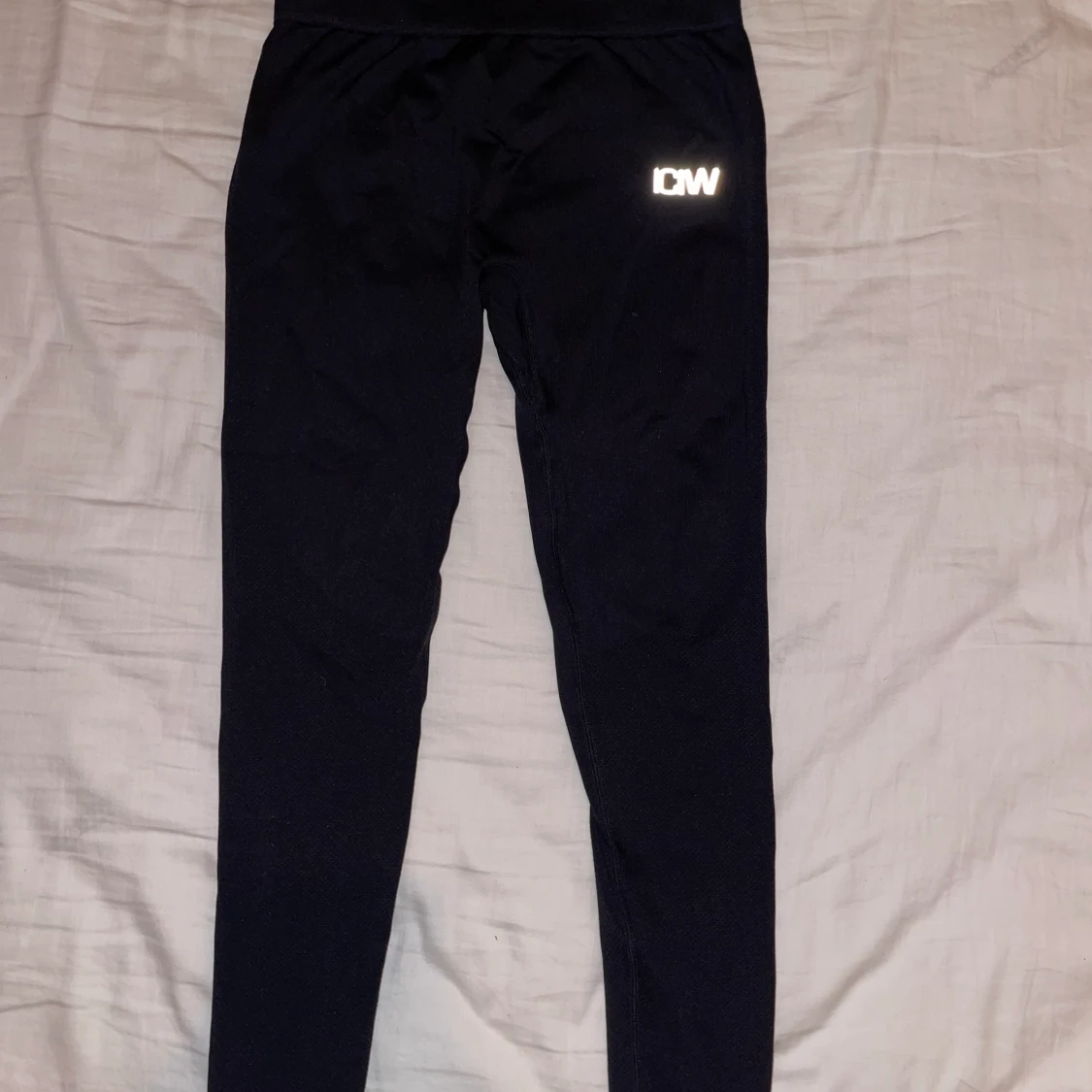 Oanvända svarta icaniwill tights storlek:S - 90