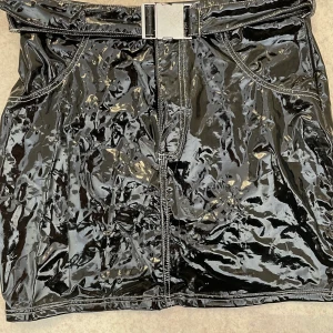 Leather skirt - Super hot leather skirt, good fit but it’s to small for me.