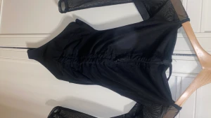 Off shoulder topp, storlek xs  - -