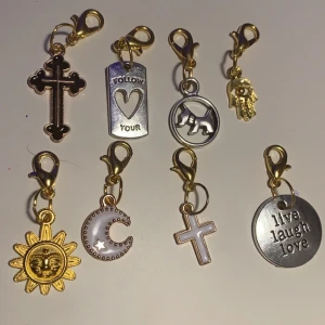 Nyckelringar  - Super fina nyckelringar! Köperen står gör frakten!