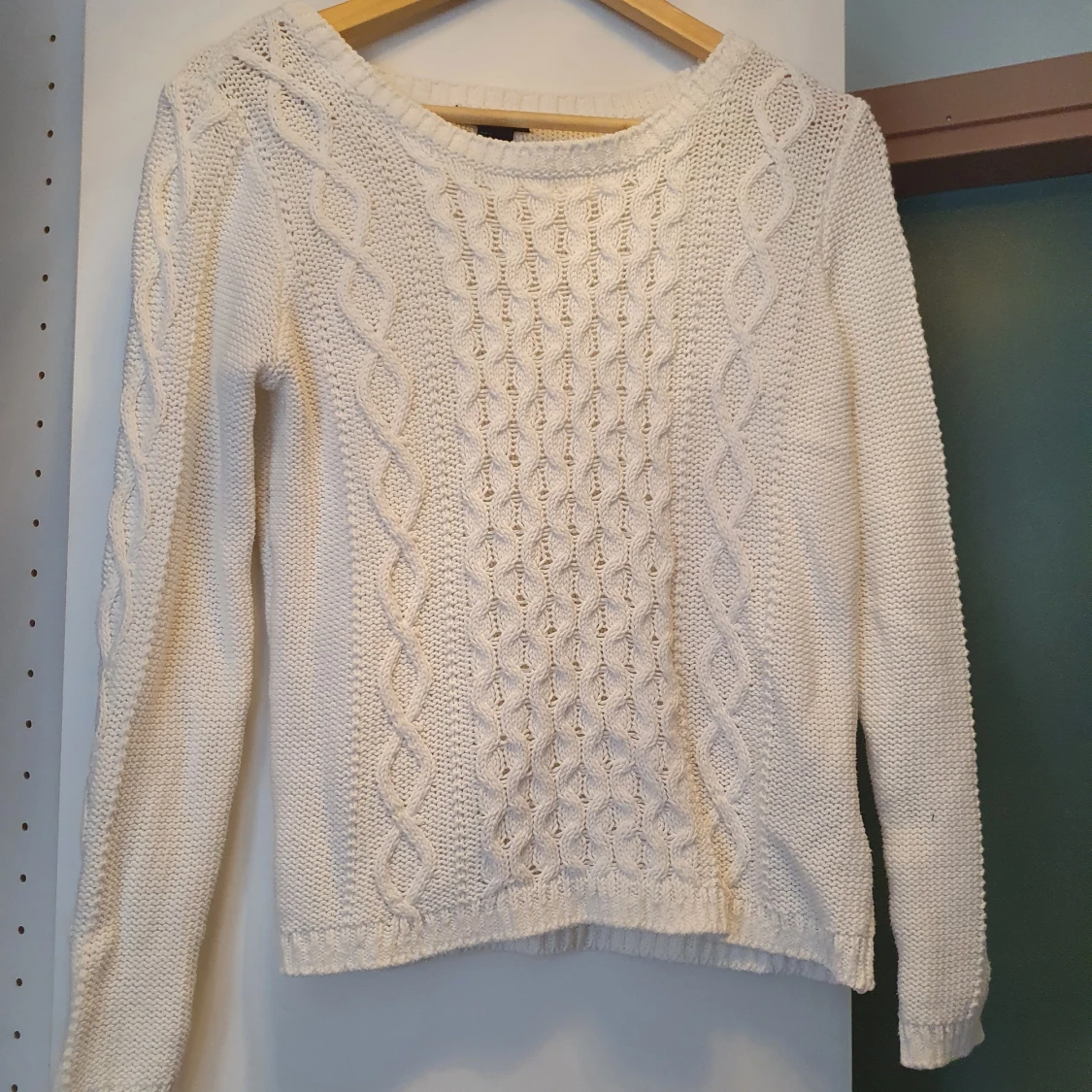 Stickad tröja