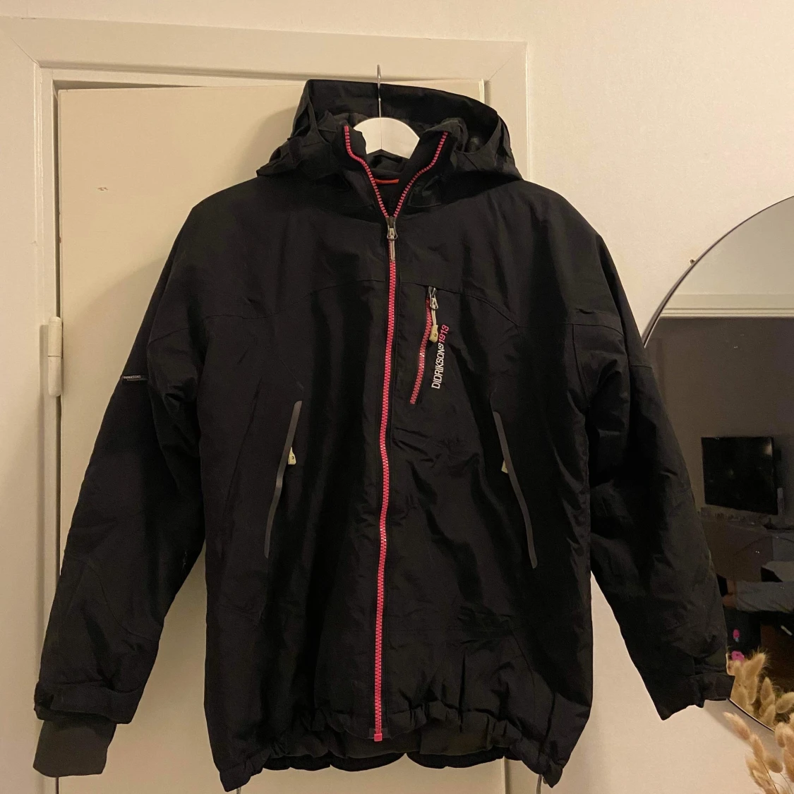 Skidjacka/vinterjacka storlek 170 (xs/s)