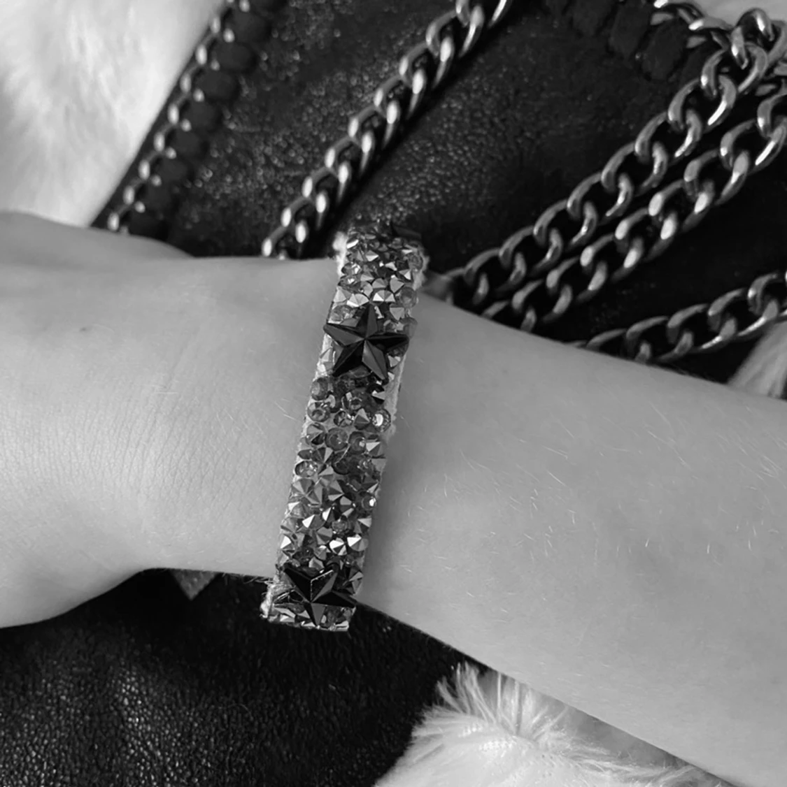 Glittrigt Armband - 90