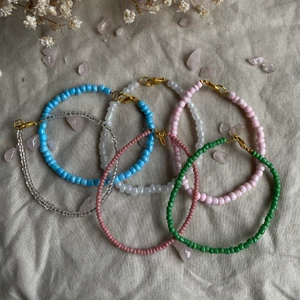 Armband  - 6 st armband för 40kr plus frakten för 14kr ❤️❤️❤️❤️