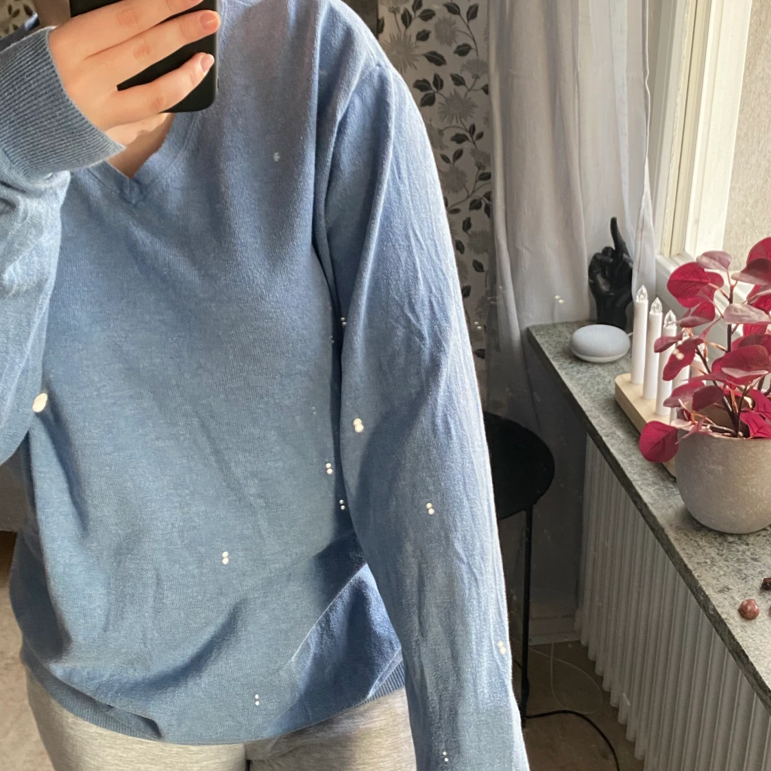 Blå v ringad tröja - 90