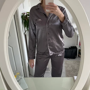 Pyjamas  - Pyjamas från lascana i storlek 36. Använd men bra skick. 80kr + frakt eller om vi möts upp i västerås💕