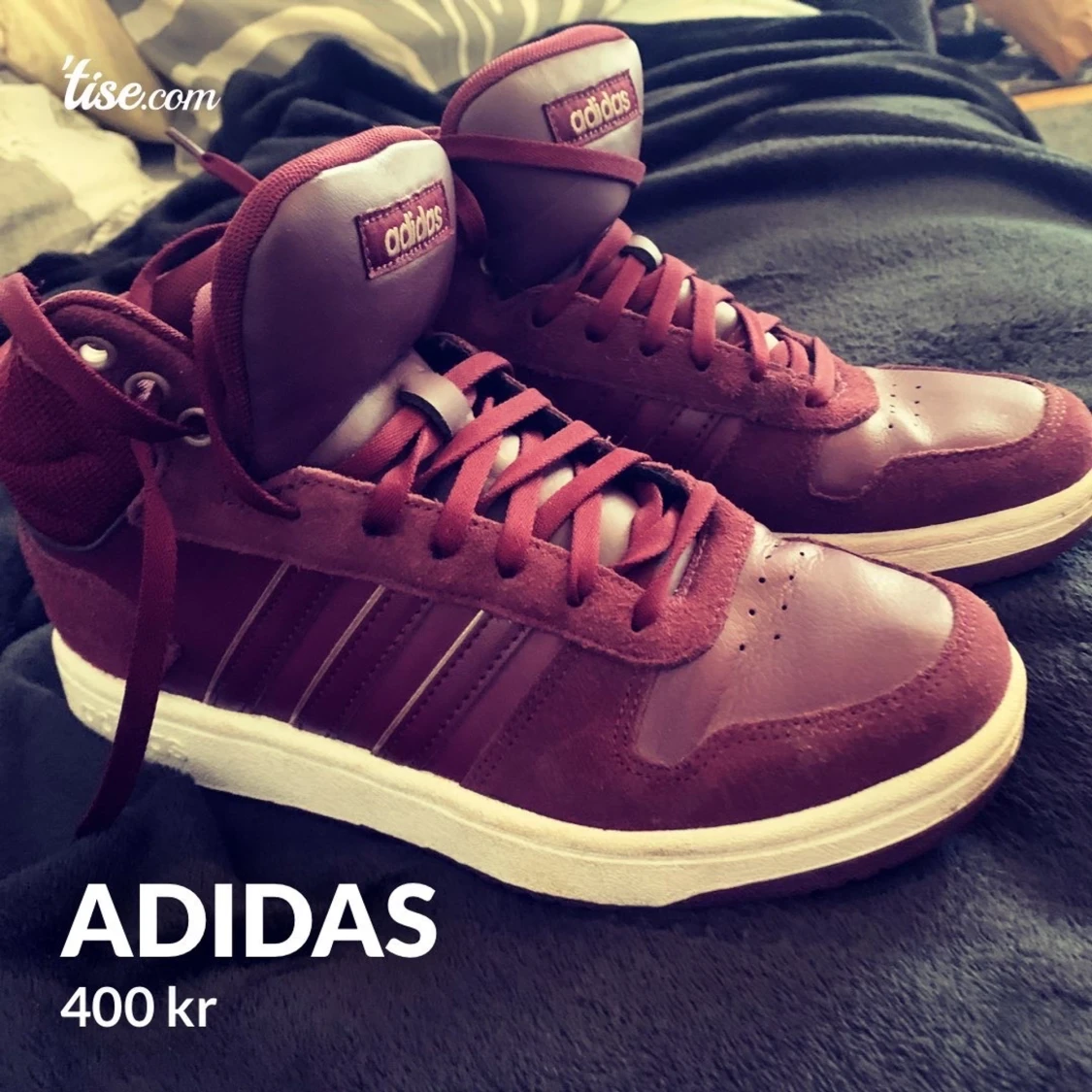 Adidas sneakers . Går lägga bud 