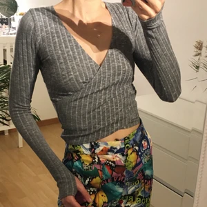 Hollister tröja 🪨 - Omlotttröja. I fint skick 🪨