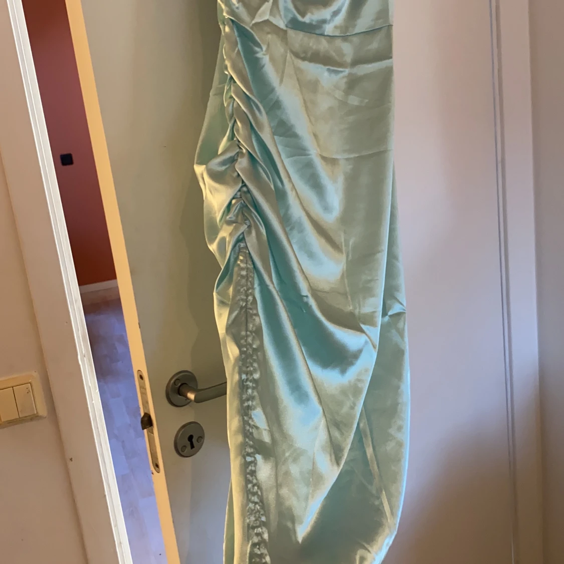 Klänning ifrån SHEIN ljus blå.  - 90