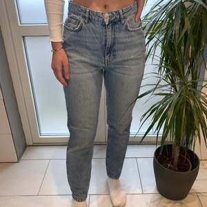 Fina jeans från Gina, strl 36💙