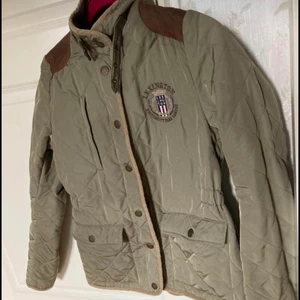 Lexington small - Small.