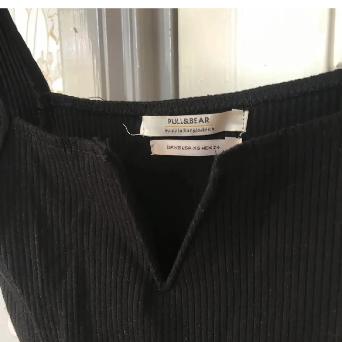 Sött svart linne från Pull & Bear - 90