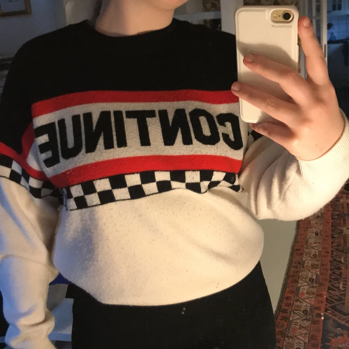 Stickad tröja med text  - 91