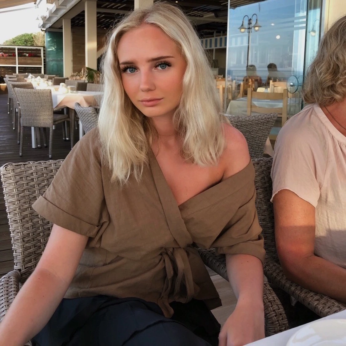 BUDGIVNING PÅ DENNA FINA TOPP 🤎