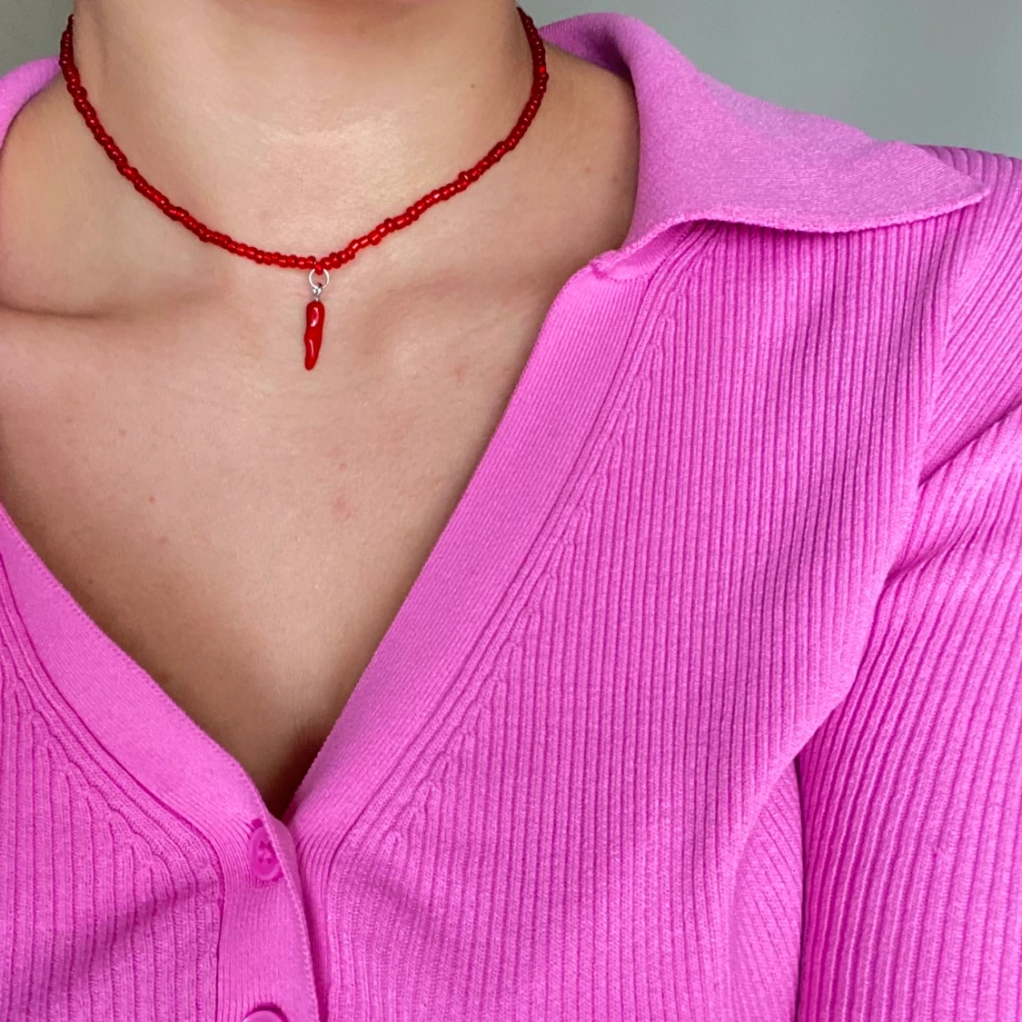 Halsband med berlock - 91