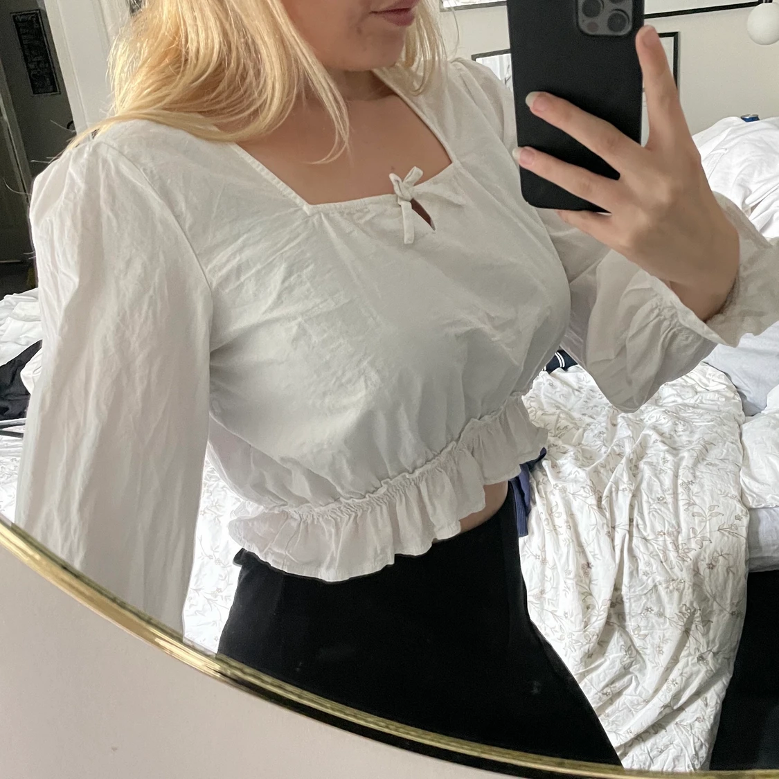 NA-KD långärmad croptop