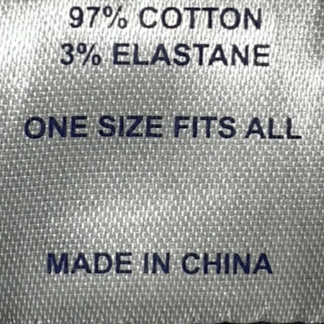 Fila hatt. Färg: Svart  - 90