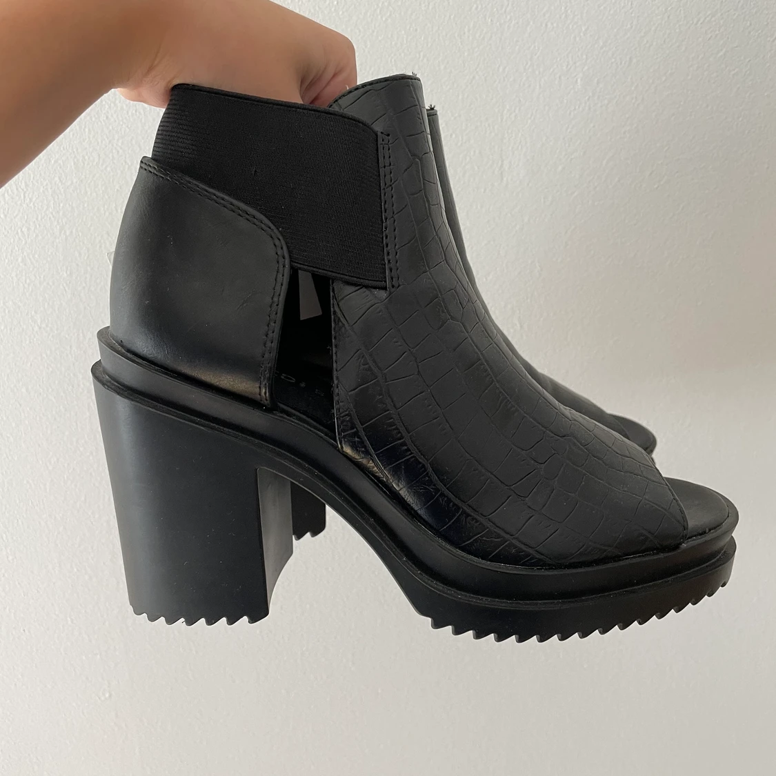 Snygga svarta klackar✨