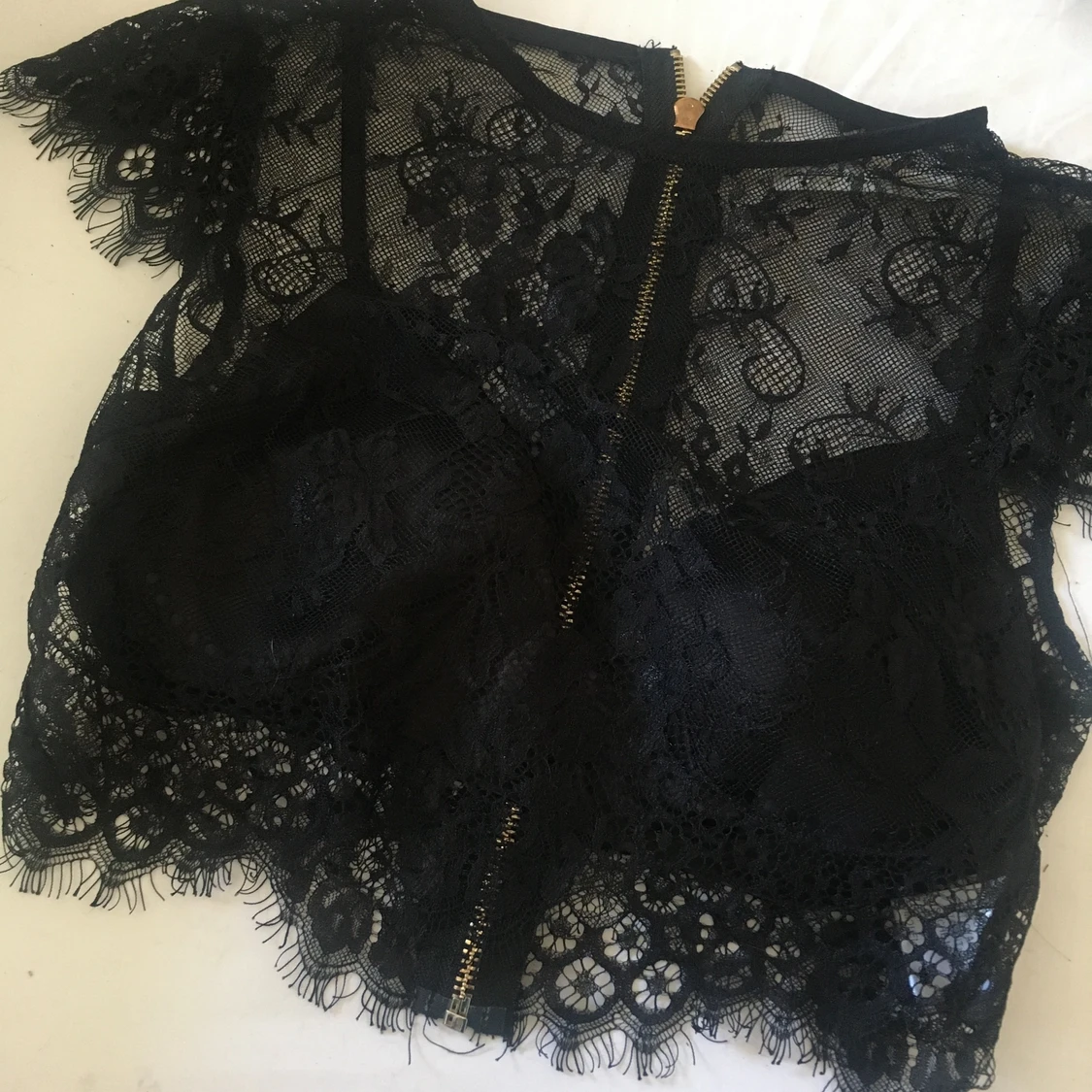 Lace Crop top with built in bra  - 90