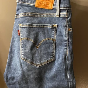 Levis jeans - Nytt skick 