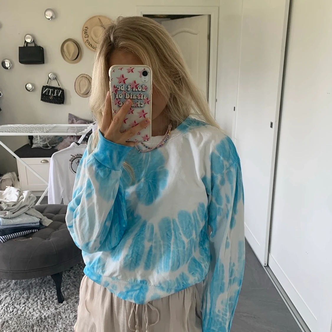 Såå cool tiedye sweatshirt 🦋🦋 - 90
