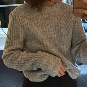 Tjocktröja - Jättemysig tjocktröja! Knappt använd. Storlek S. 