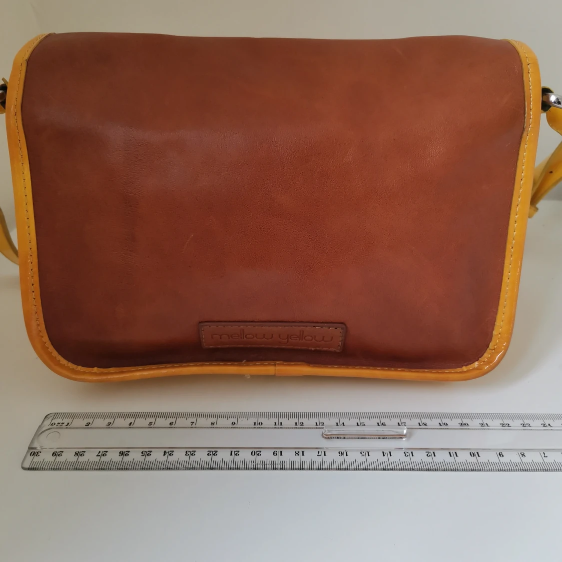 Mellow yellow Bag  - 91