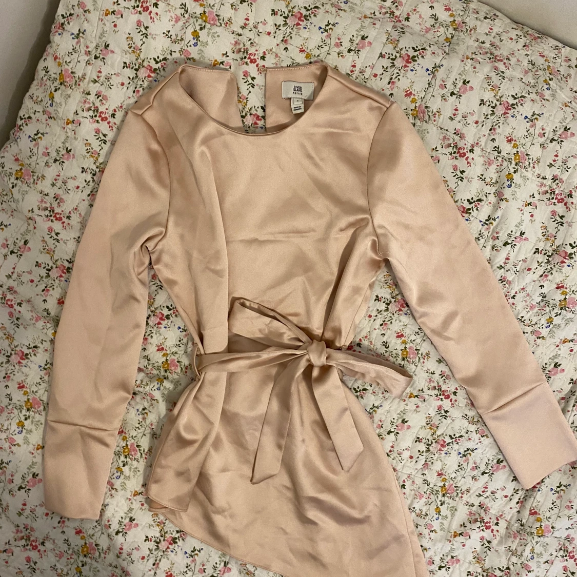 Blus fr river island