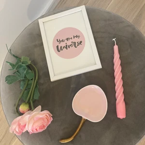 Rosa Inredning  - 95 kr för allt, hämtas i Malmö