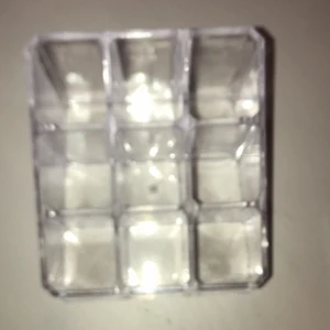 Sminkhållare - Jag har använt lite men tvättat rent