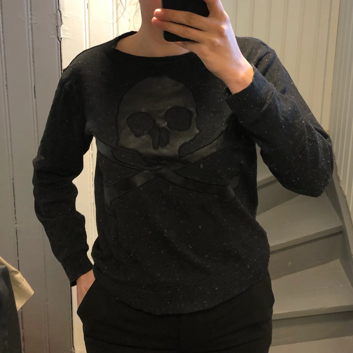 Cool sweatshirt  - 90