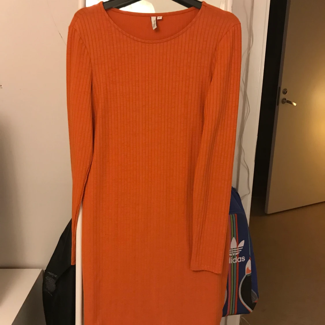 NLY TREND klänning storlek L - 90