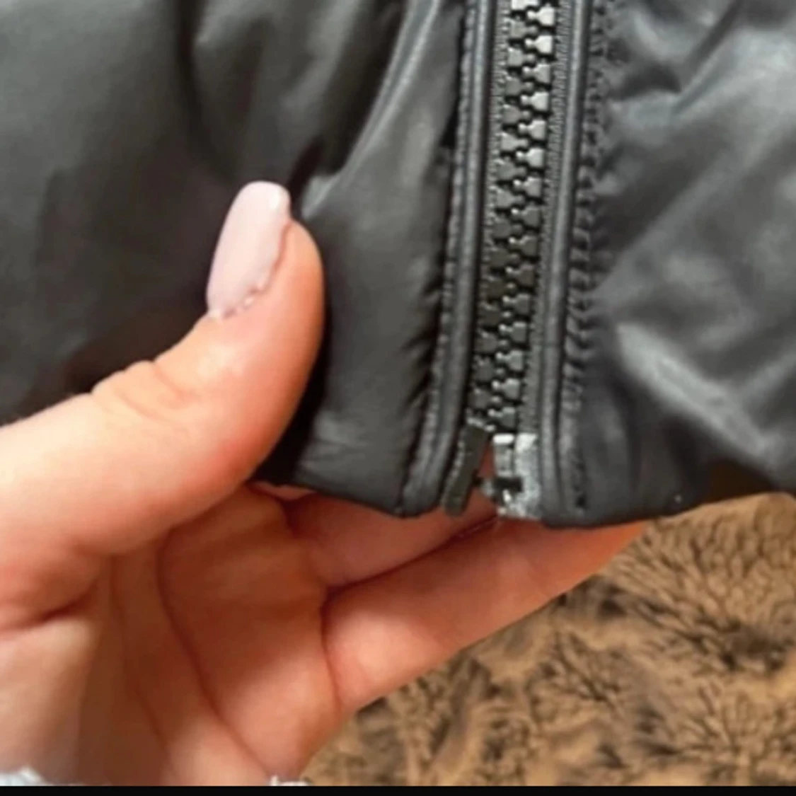 Svart dunjacka från Calvin Klein - 2