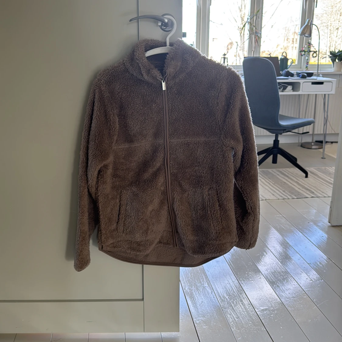 Brun teddyjacka från 157
