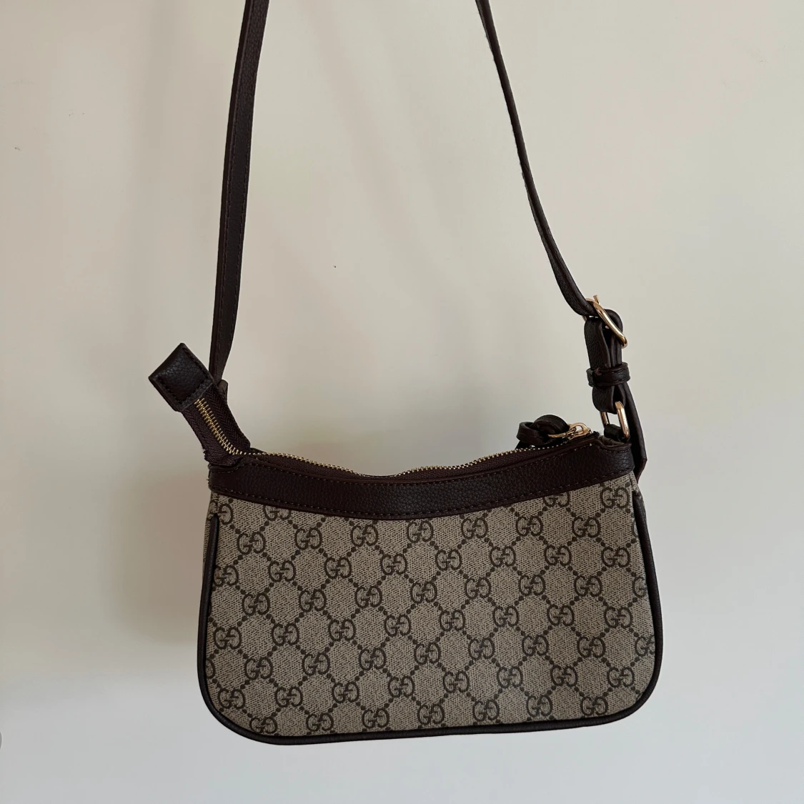 Beige brun axelväska - 1