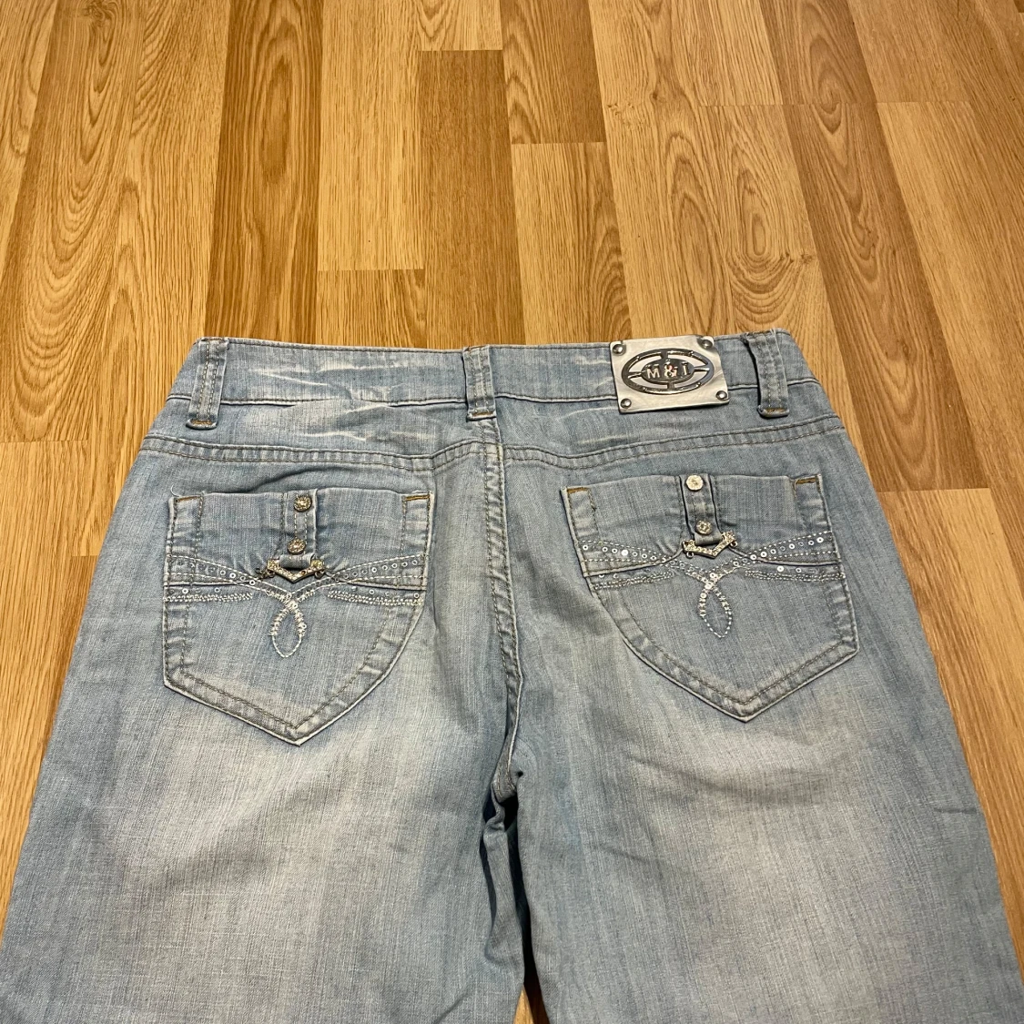 Lågmidjade bootcut jeans  - 2