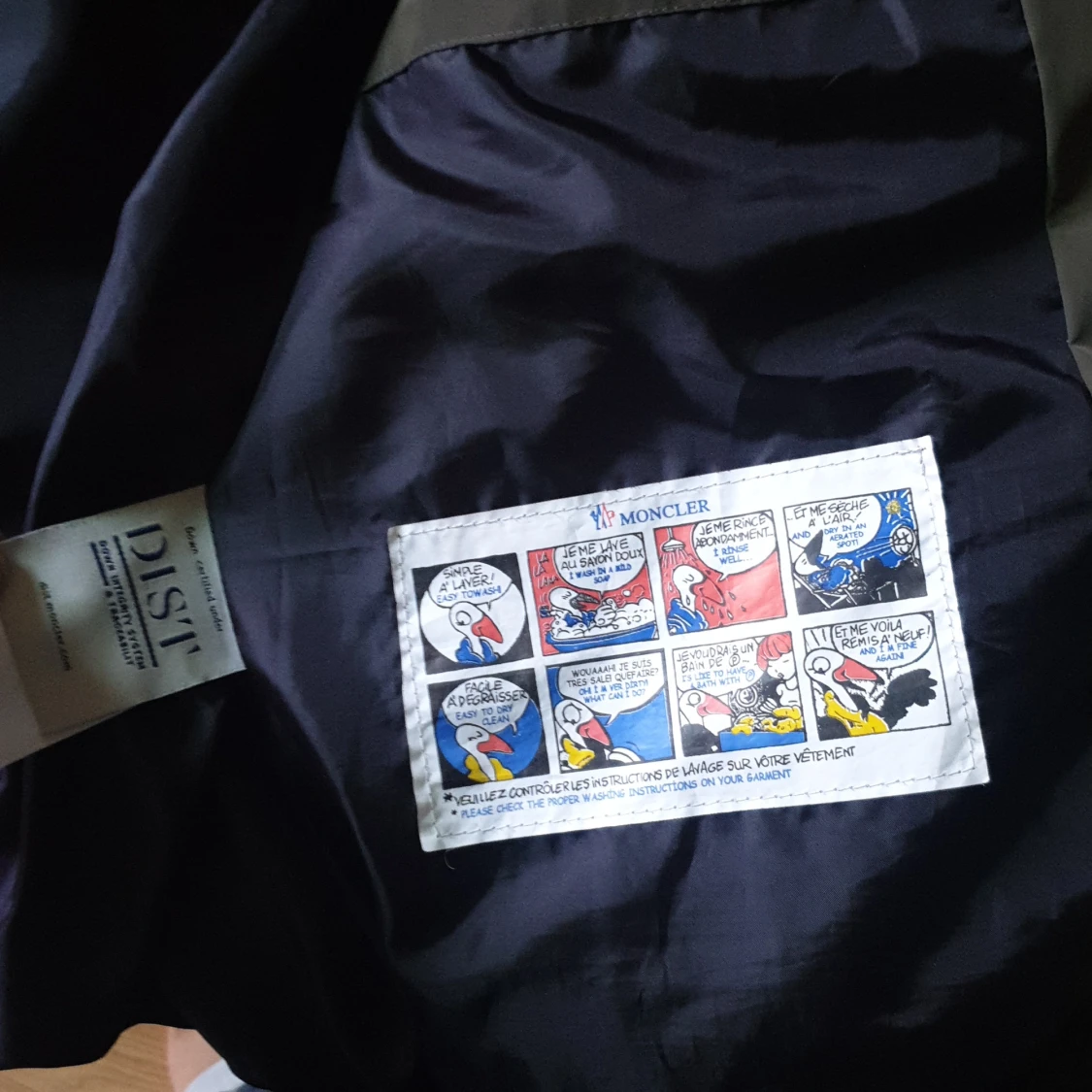 Olivgrön pufferjacka från Moncler - 3