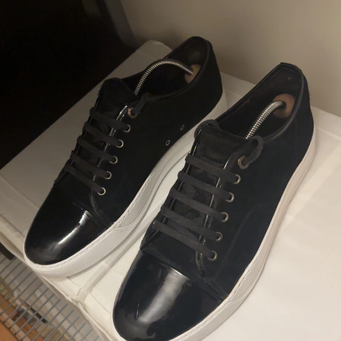 Svarta Lavins topp skick - 2