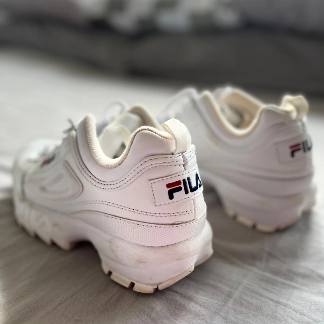 Vita sneakers från FILA - 2