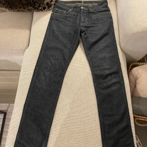 Boss Jeans  - Storlek 30/32  (s) Helt nya boss jeans från Nk’s Boss kollektion 2024, ej använda bara testat. Kvitto finns. Kan byta ut mot några presto skor bra skick