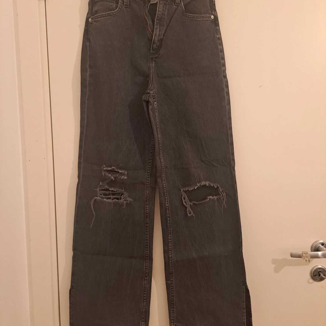 Svarta wide jeans från H&M, high waist