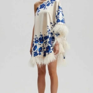 Söker! - Söker denna klänning från By Malina i strl 34/36