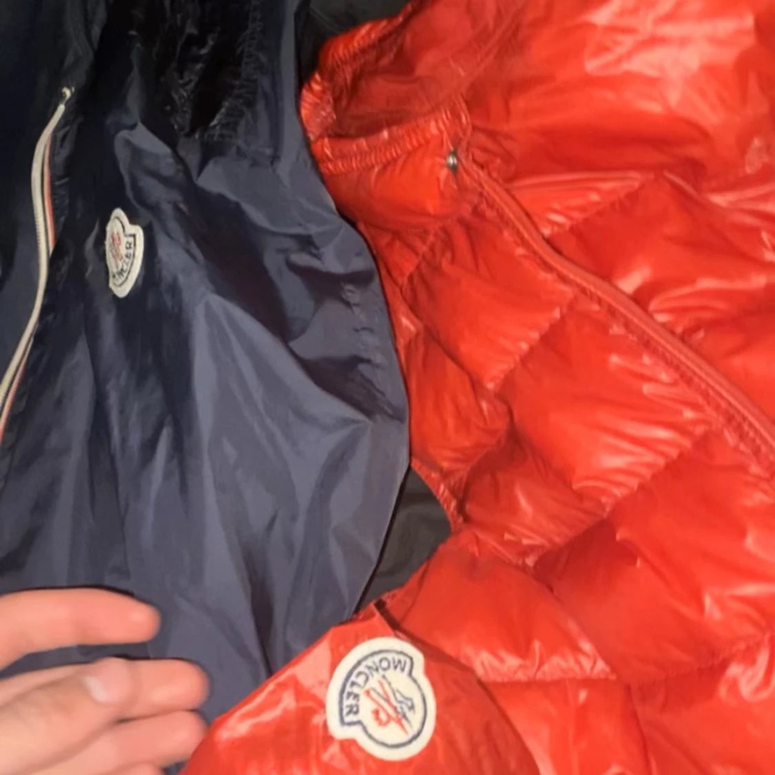 Röd Moncler Väst - 1