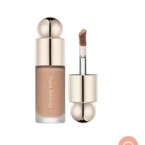 Rare Beauty liquid contour mellow - Säljer denna rare beauty liquid contour I shade mellow då jag beställde fel och det har gått över 30 dagar för returneringarätten. Den är oanvänd!💕 nypris: 389 kr